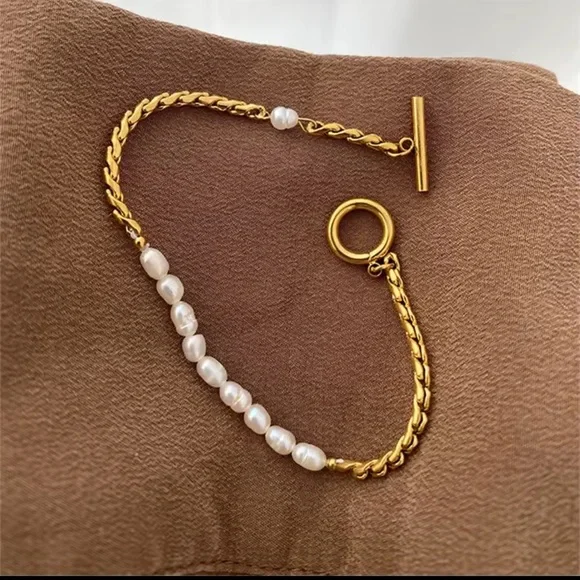 Pearl Vintage Irregular ShapedPearl Bracelet Waterproof Stainless Steel